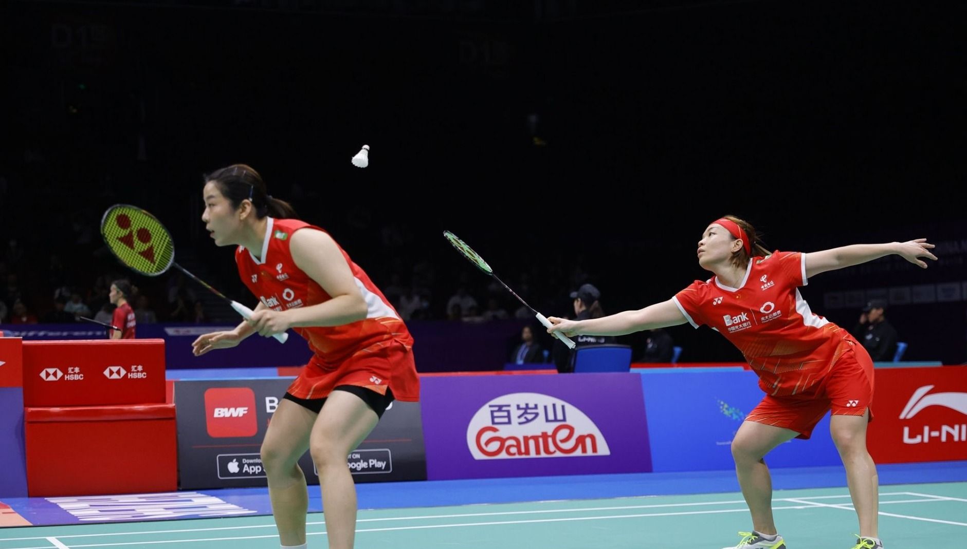 但他在利物 但他在利物