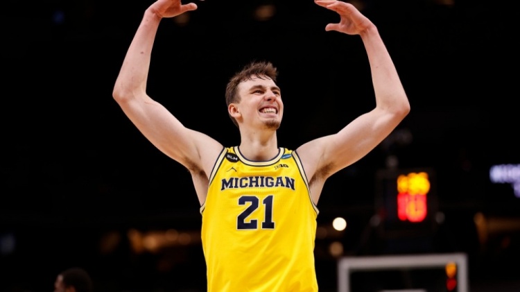 色的球员 色的球员