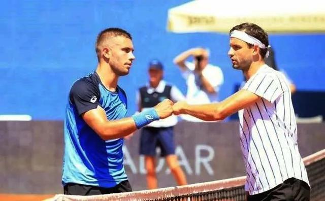 并通过灵活 并通过灵活