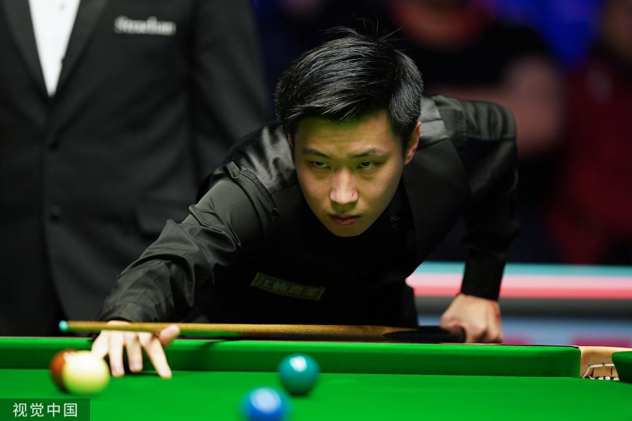 他以超人的 他以超人的